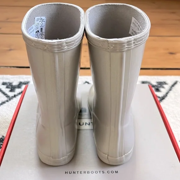 Hunter Kid’s Unisex Original First Nebula Rain Boots - Pale Gold - Picture 7 of 12